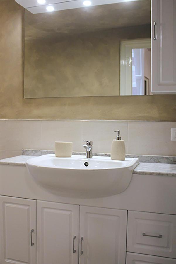 The Walls Apartment ลุคคา ภายนอก รูปภาพ